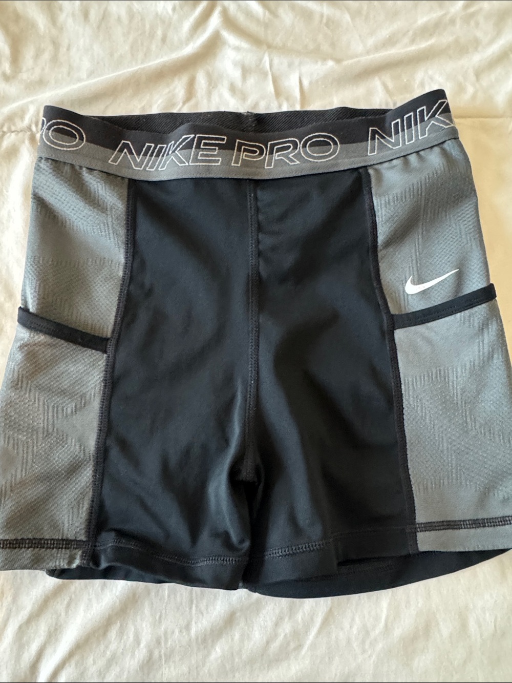 Nike Pro Set - Picture 2 of 8
